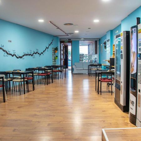 Albergue Compostela سانتياغو دي كومبوستيلا المظهر الخارجي الصورة