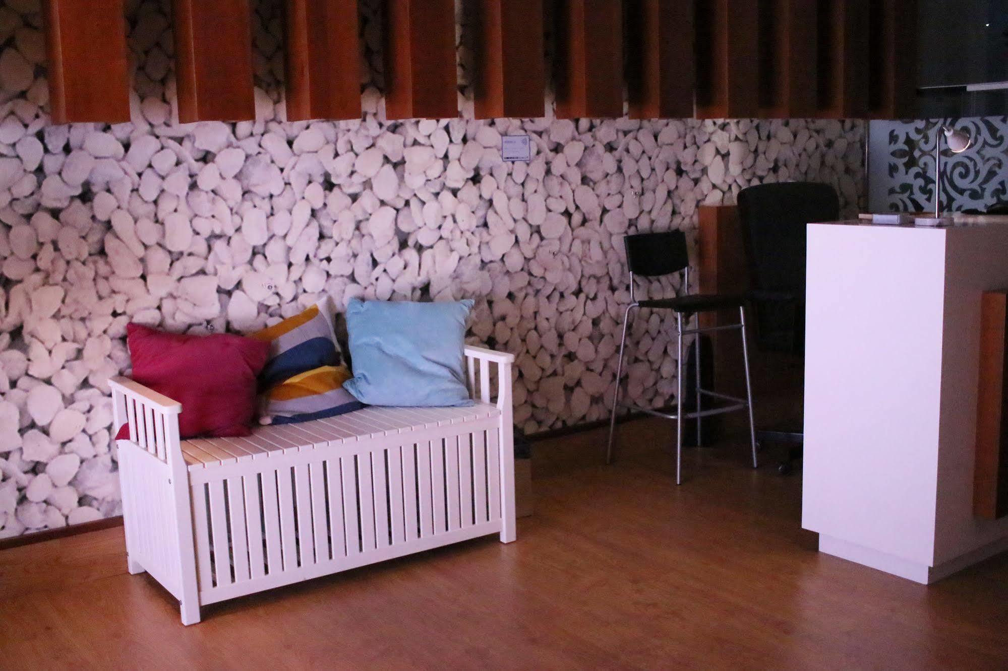 Albergue Compostela سانتياغو دي كومبوستيلا المظهر الخارجي الصورة